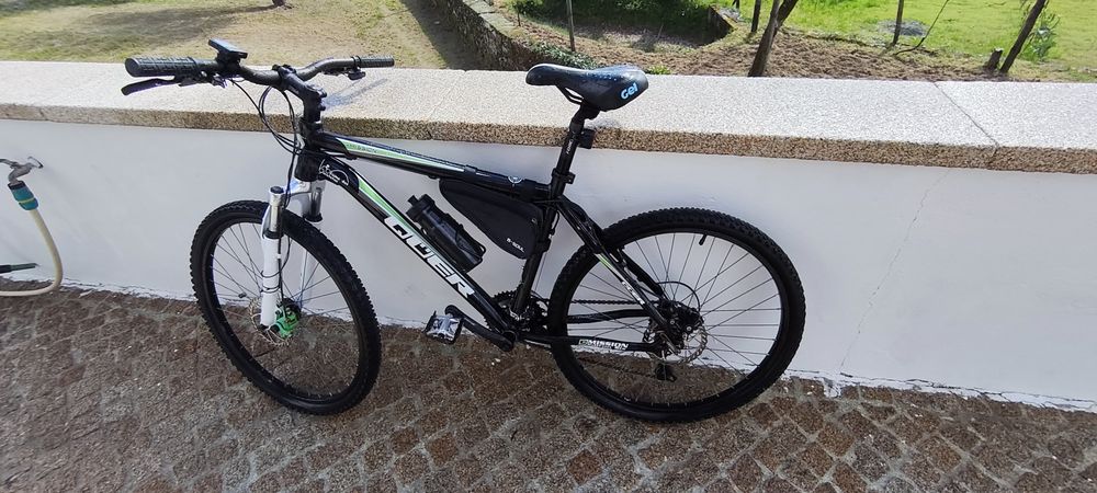 Bicicleta BTT QUER