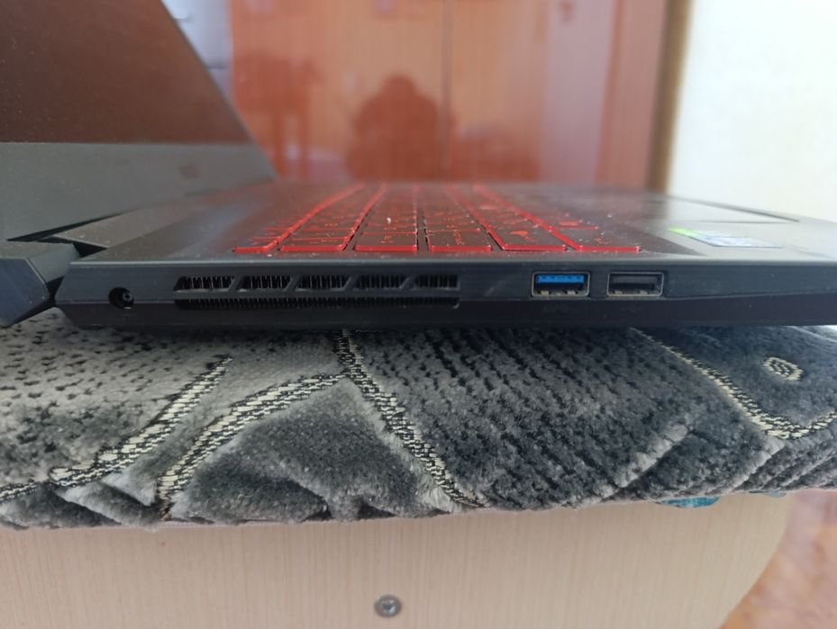 MSI Katana gf 66 11UE