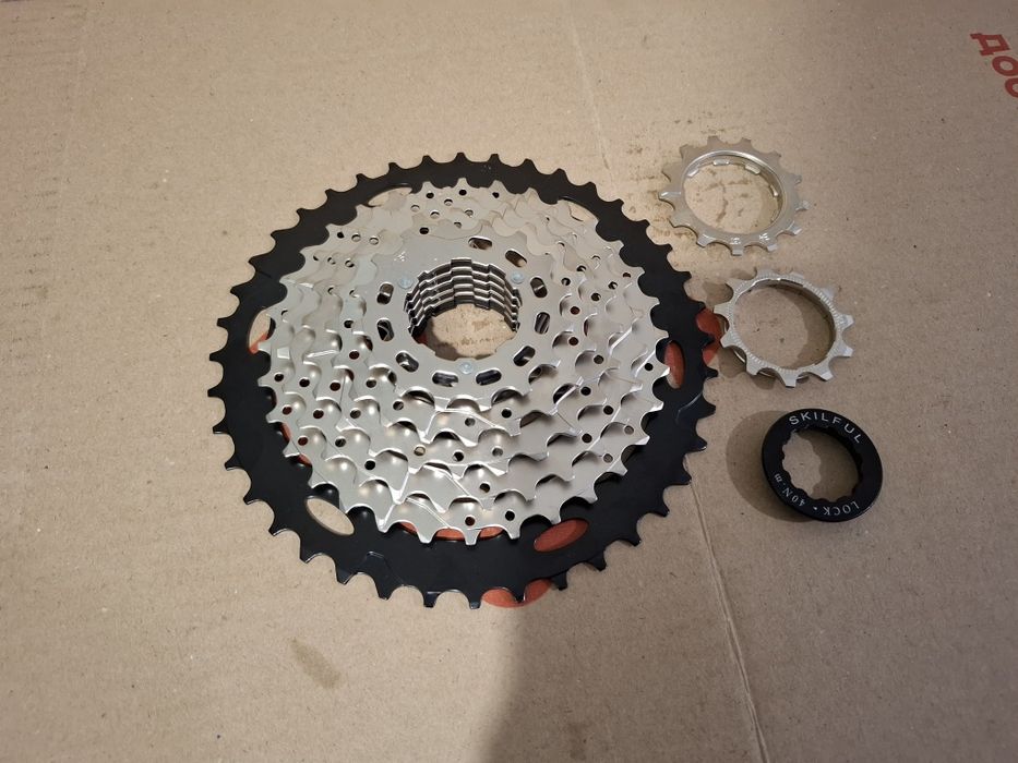 ВЕЛОсипедная кассета SkilFul 8 скоростей 11-40 зубьев.