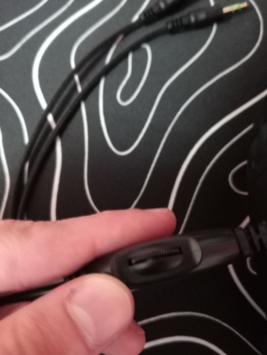 продам наушники Fantech HQ54 Mars II