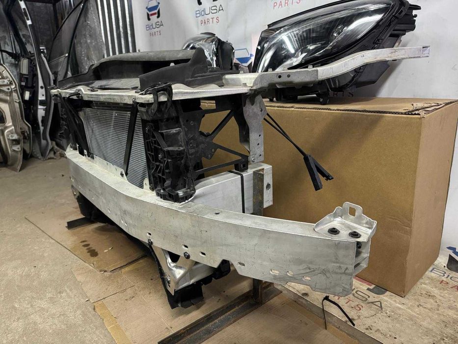 PAS PRZEDNI KOMPLET CHŁODNIC Radary High Mercedes X253 W253 GLC 15+ EU