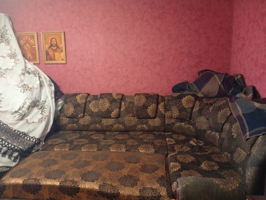 Здам в довгострокову оренду житло без власника 10спальних місць по5500за ліжко можна для студентів або сімейних  ремонт хороший район