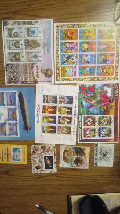 Znaczki pocztowe , bloczki zagraniczne