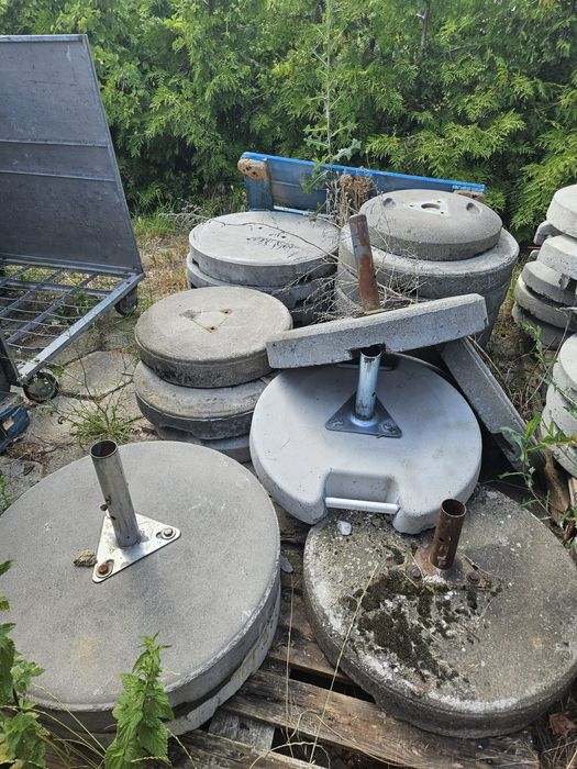 Betonowa podstawa parasola. Duże sr 60cm i 70cm.