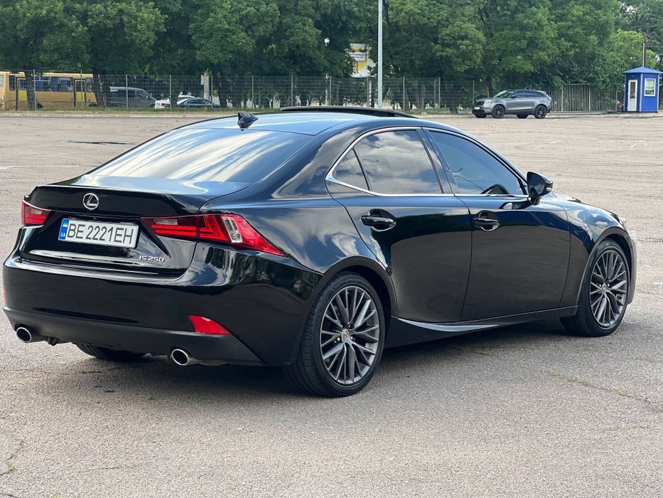 Продам Lexus IS 250 2013 рік бензин лексус