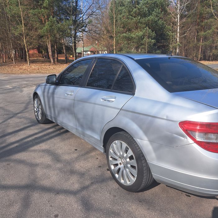 Sprzedam Mercedesa 2,2d. 2008r do negocjacji