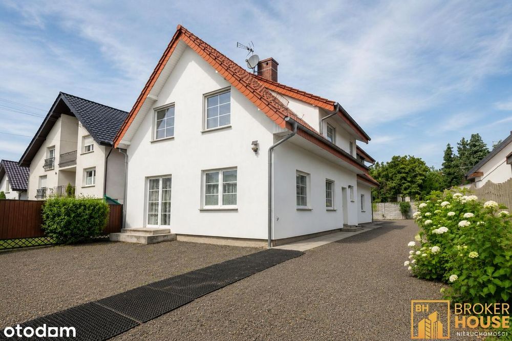Dom wielorodzinny Komprachcice