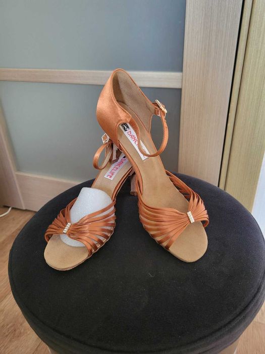 Туфлі для танців, бальних, латина -7см -DanceLife, Нідерланди-нові