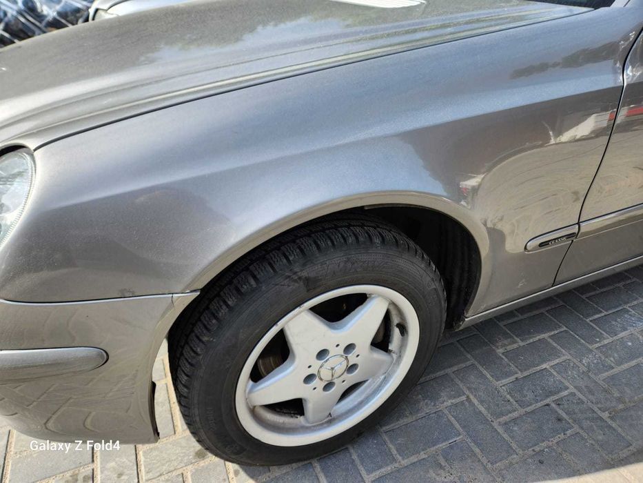 Mercedes E klasa W211 błotniki