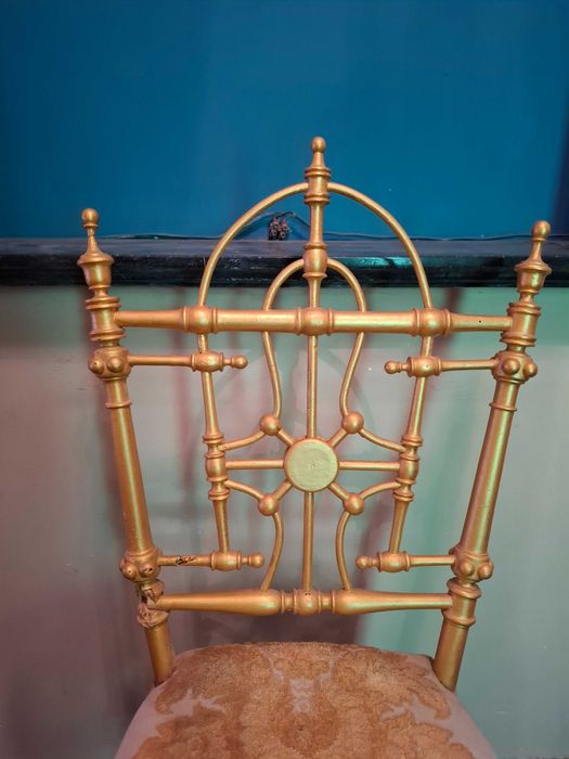 Cadeiras Douradas Estofadas - Decorativas ( Raras )