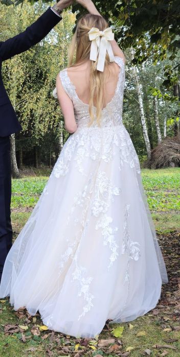 Suknia ślubna księżniczka 36