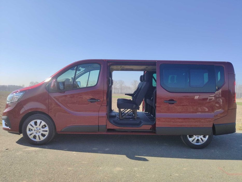 Wynajmę WYNAJEM BUS busa 9-os Automat 150KM NAVI do wynajęcia WAKACJE