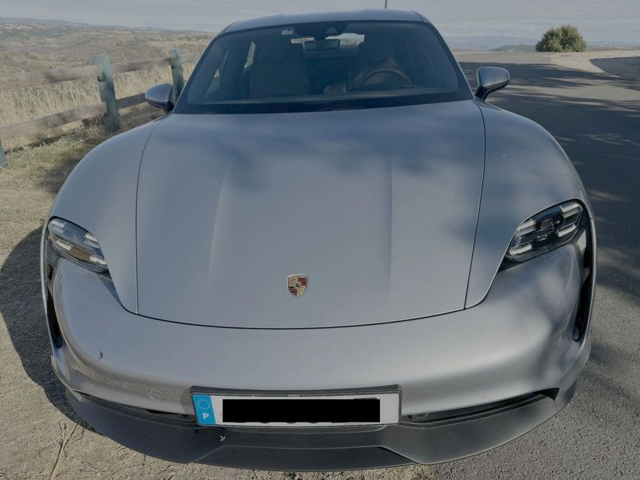 Porsche Taycan 4S