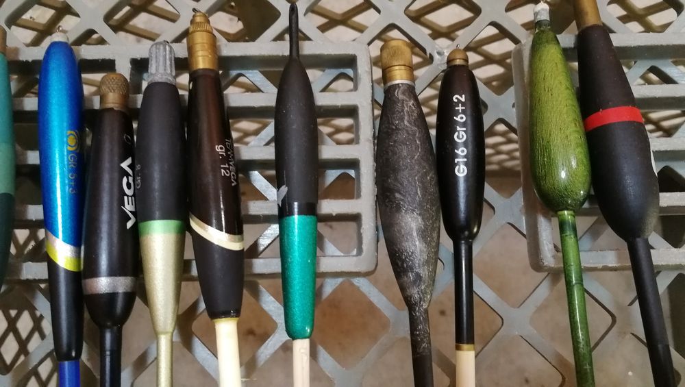 Canas de pesca inglesa + boias