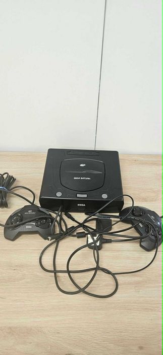 Konsola Sega Saturn MK-80200A Wersja 2 PAL Europejska + dwa pady