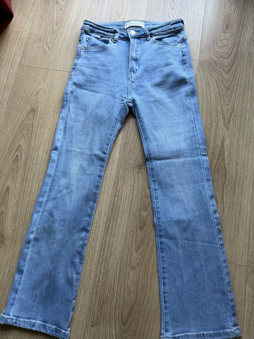 Dzinsy jak nowe elastyczne roz.36 lekki dzwonek