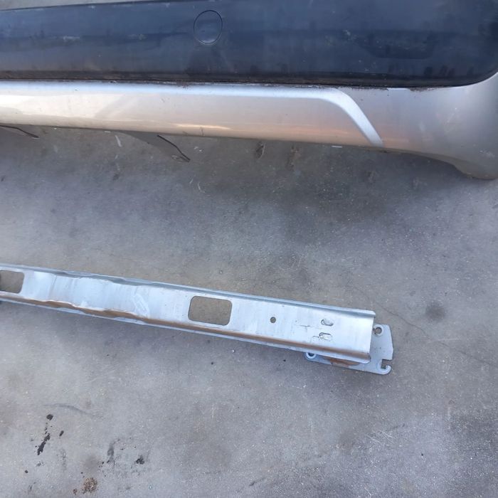 Para choques tras e farolis peugeot 207 sw