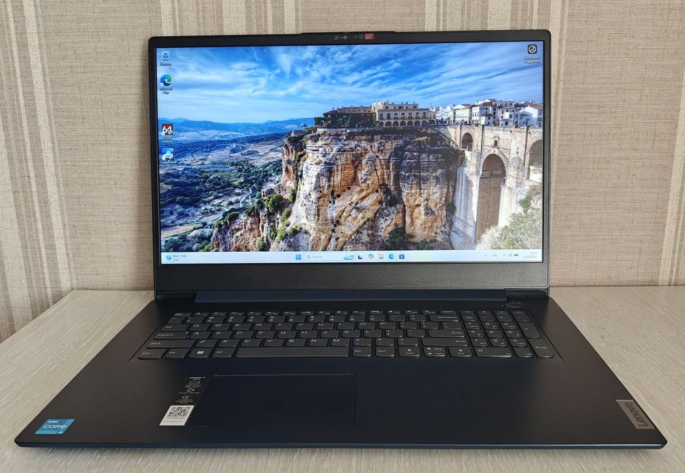 core i3 1115g4 - купити ноутбуки Lenovo - Ціна на OLX.ua