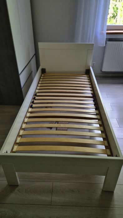 Łóżko jedno osobowe 90x200