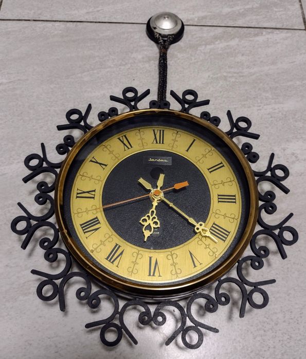 Zegar ścienny JANTAR -Vintage PRL / produkcja ZSRR