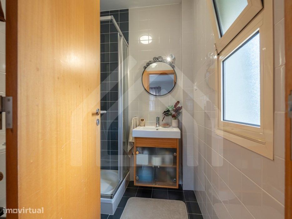 Apartamento T3 | Com sótão | Alqueves
