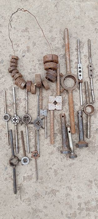 Плашкодержатель,Метчикодержатель