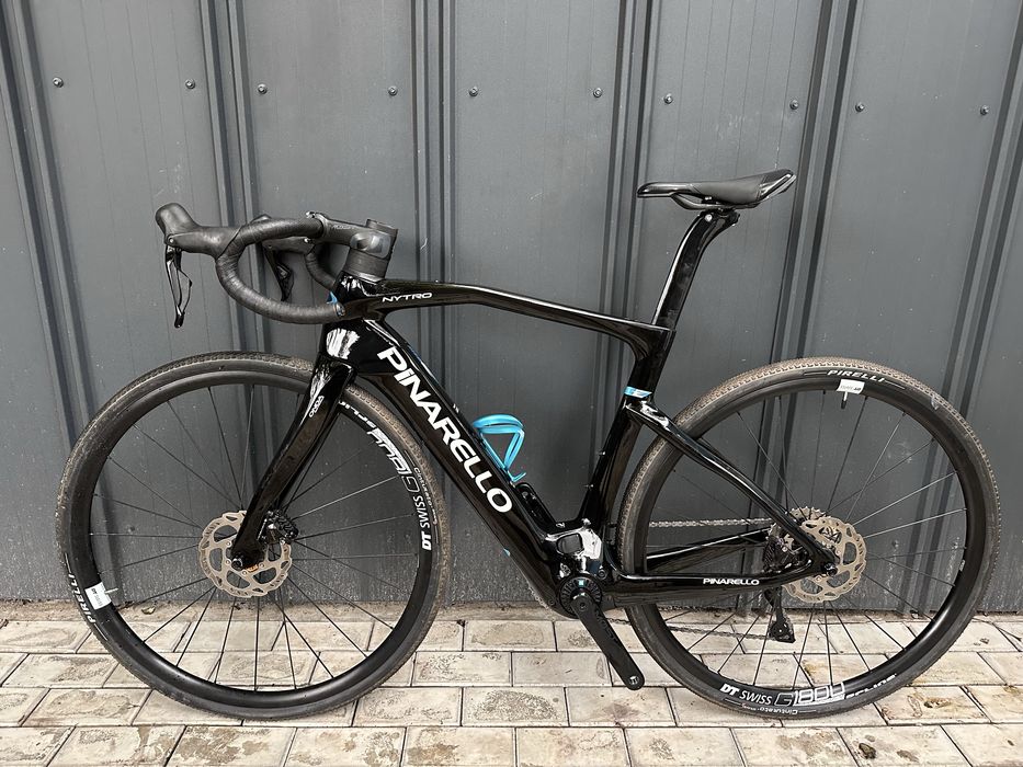 Електровелосипед шосейний Pinarello Nytro E5 2025 року