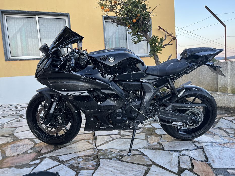 Yamaha YZF R7 - Dentro da garantia