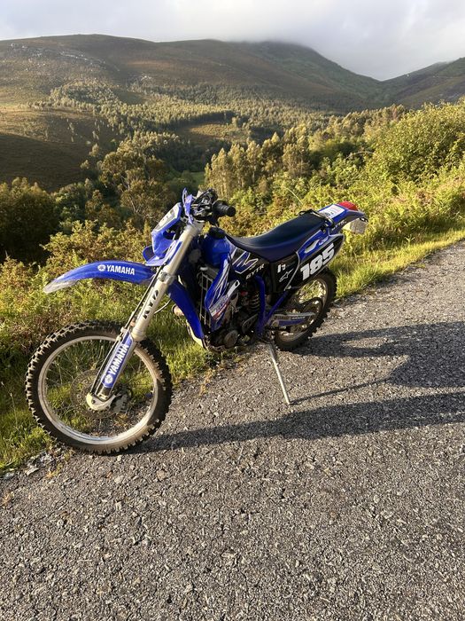 Vendo ou troco wr 426 matriculada
