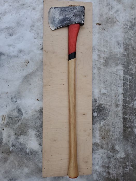 Сокири, топори, різні, ковані, цікаві