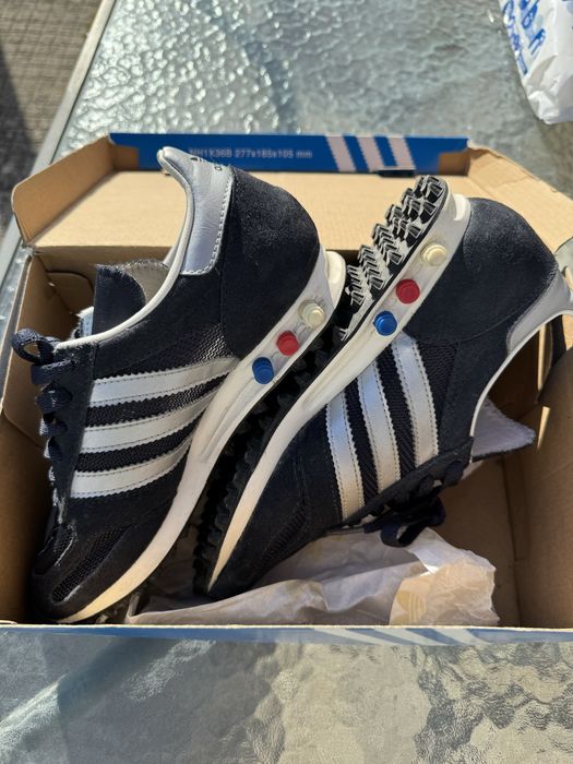 Tenis Adidas n36,5 LA Trainer