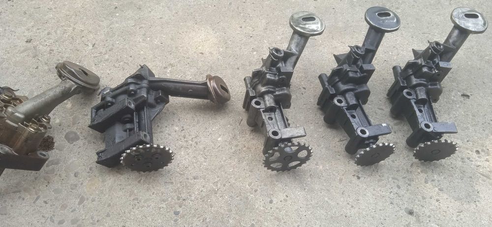 Масляний насос Рено Меган Сценік Дачія Логан Лагуна Кенго