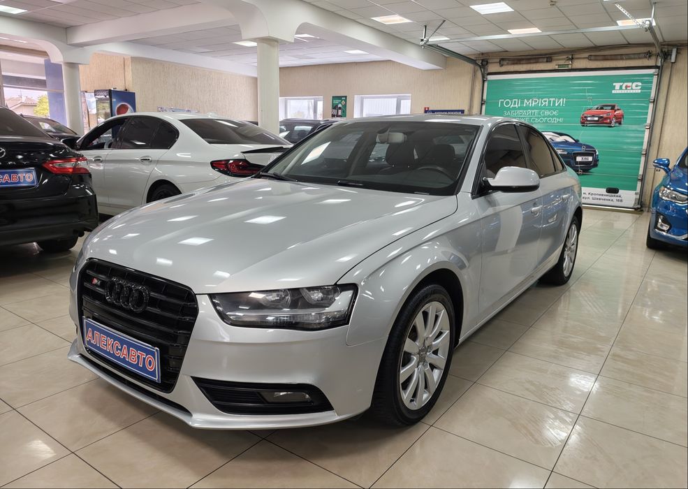 Audi A4 (B8) 2.0TFSI 16V АКПП 2013 р.в. (220 к.с.)