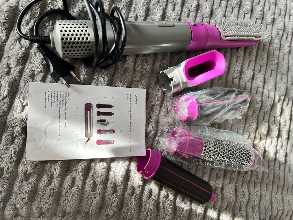 Фен для укладки волосся б.у.