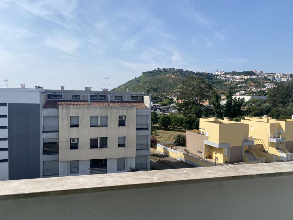 Apartamento T1 mobilado e equipado