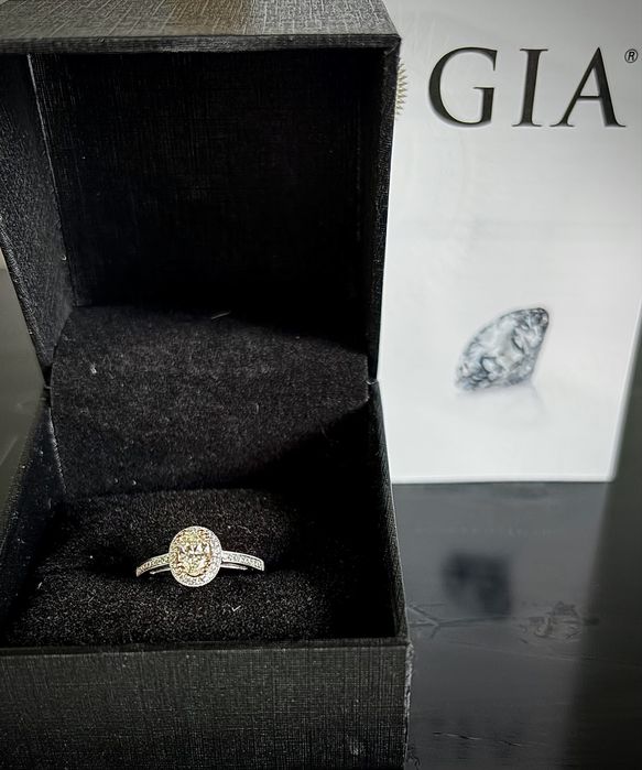 Каблучка з діамантами  GIA діамант кольцо с бриллиантом кільце бриллиант