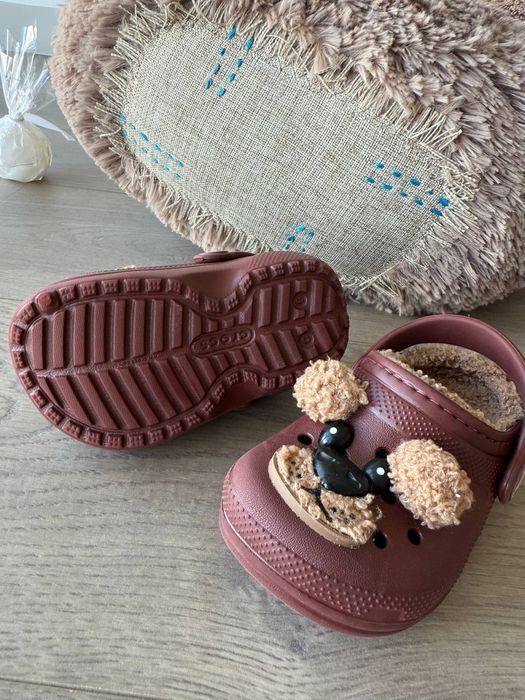 Crocs утеплені р. с6, 23, стан нових весна/осінь
