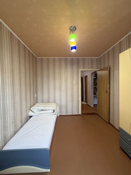 В продажу 3 к к в Корабельному р-ні/ вул. Океанівська