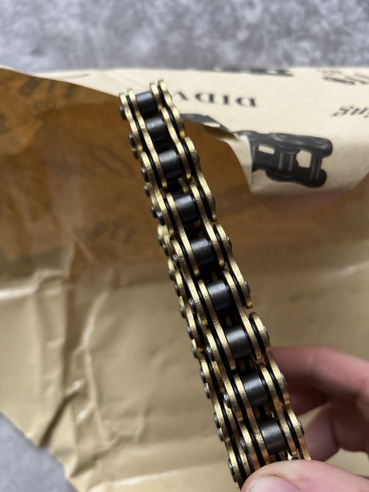 Мото ланцюг 520 сальниковий цеп сальникова 520 120 ланок