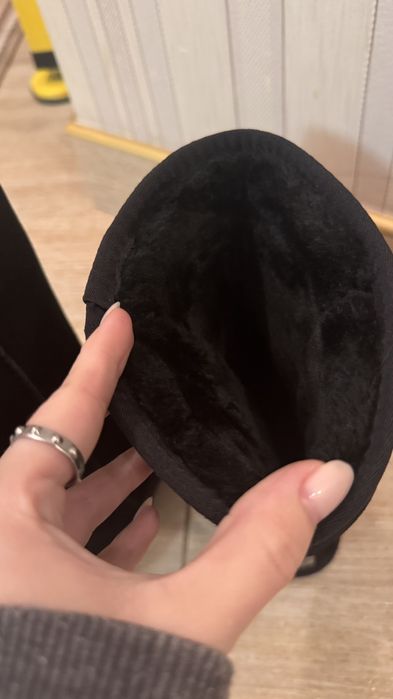 Високі угги жіночі