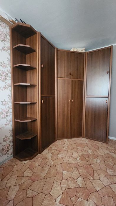 Шкаф кутовий розпашний самовивіз Крюківщина