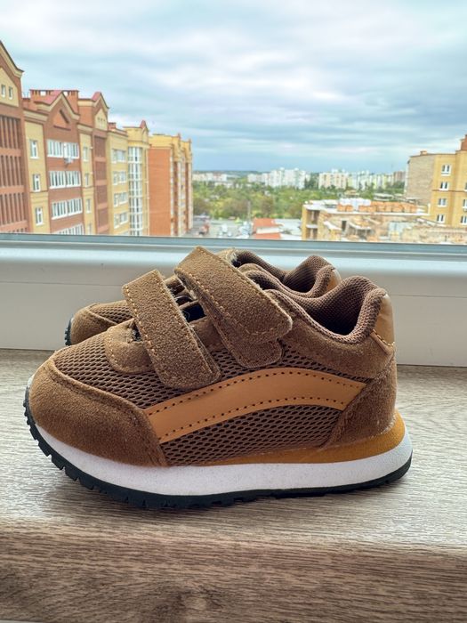 Кросівки 22 розмір