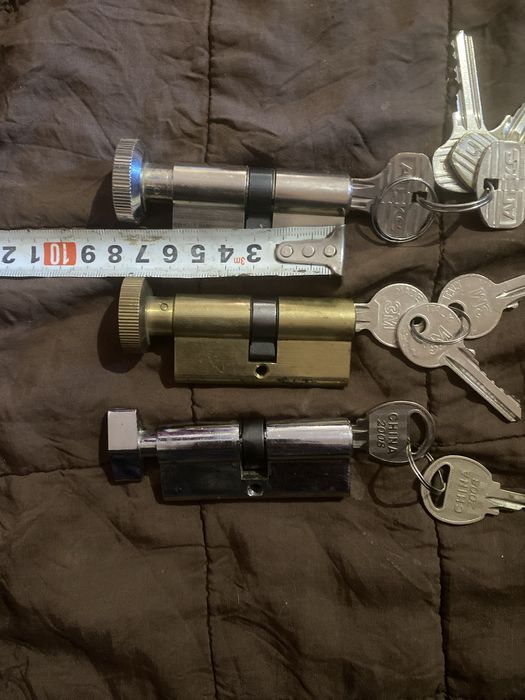 Лічинка / секрет , замка / замок / серцевина замка