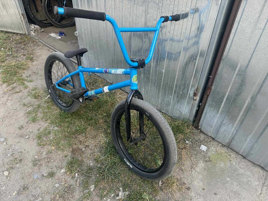 Rower bmx niebieski