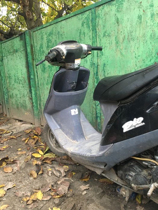 Продам хонда діо 27 тільки карбіратора помінять вроді їде норм,,,…..