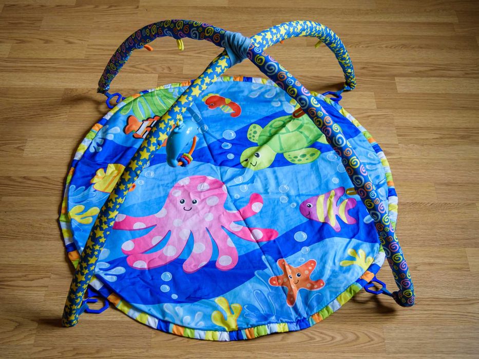 Розвиваючий килимок для немовлят