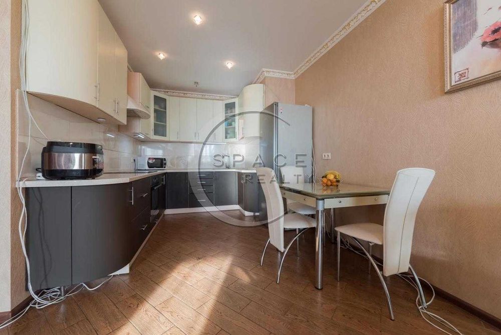 Продаж 2-кімнатної квартири в ЖК Парковий - Руденка 14Ж (Кольцова)