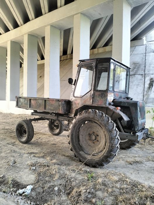 Продам трактор т-16
