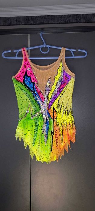 Strój startowy 140+--