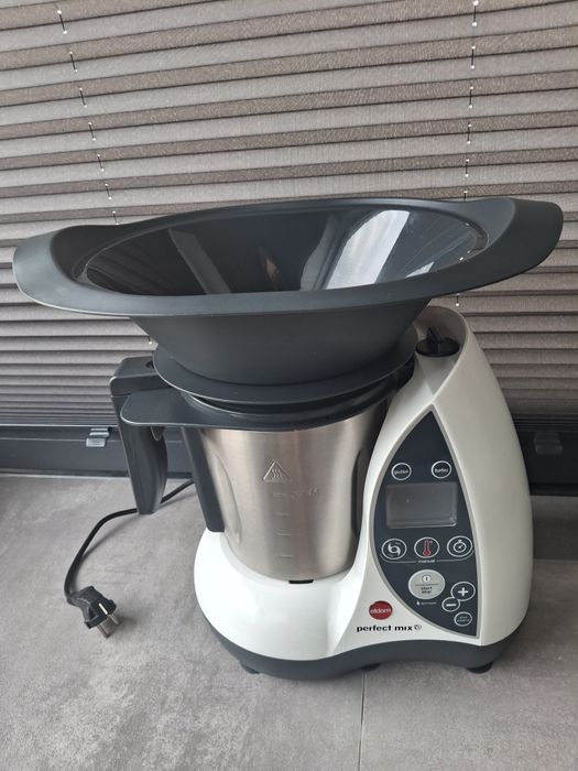 Robot wielofunkcyjny